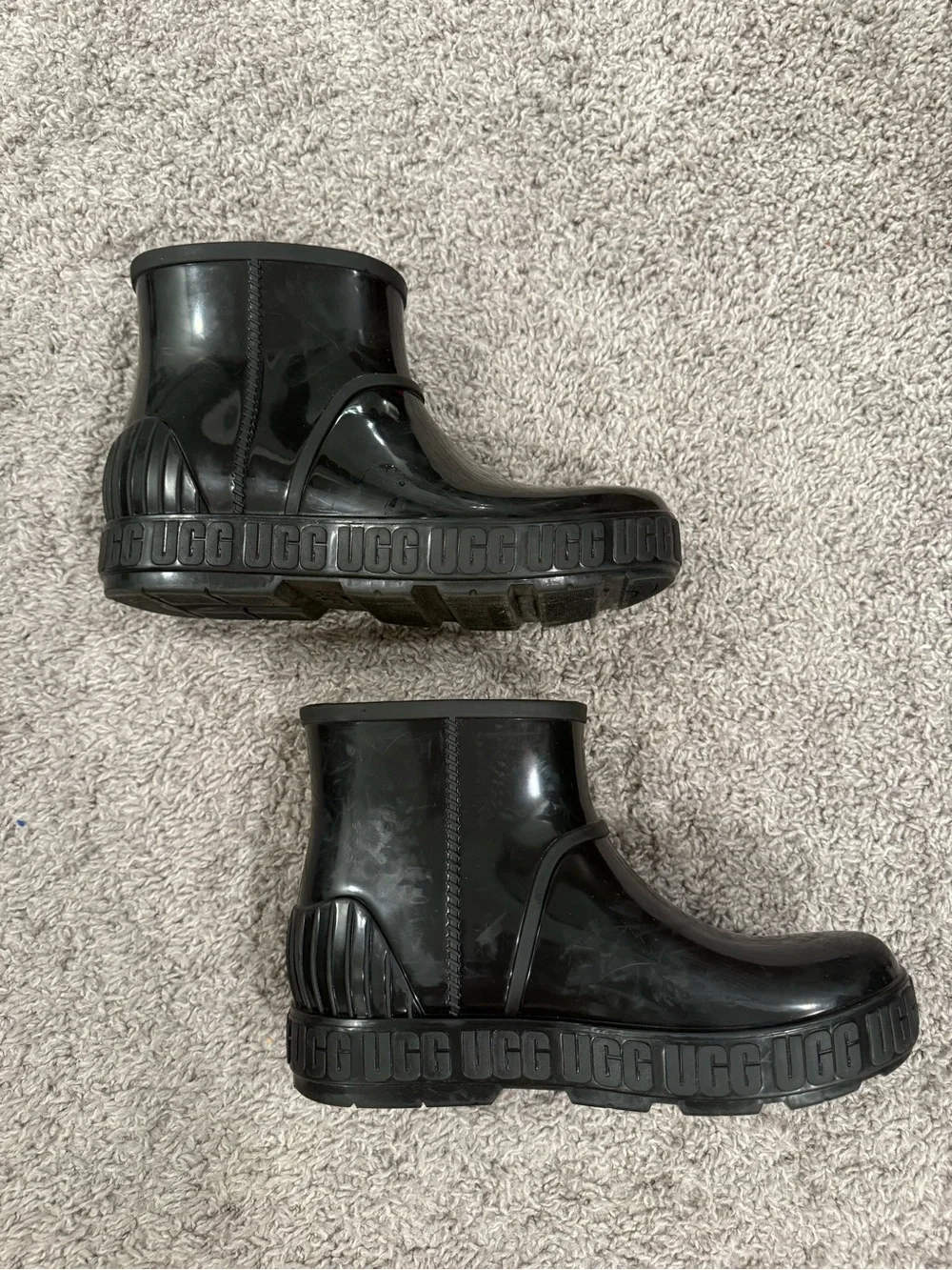 UGG Drizzlita Ankle Rain Boots, Black, Big Kid Sz 5